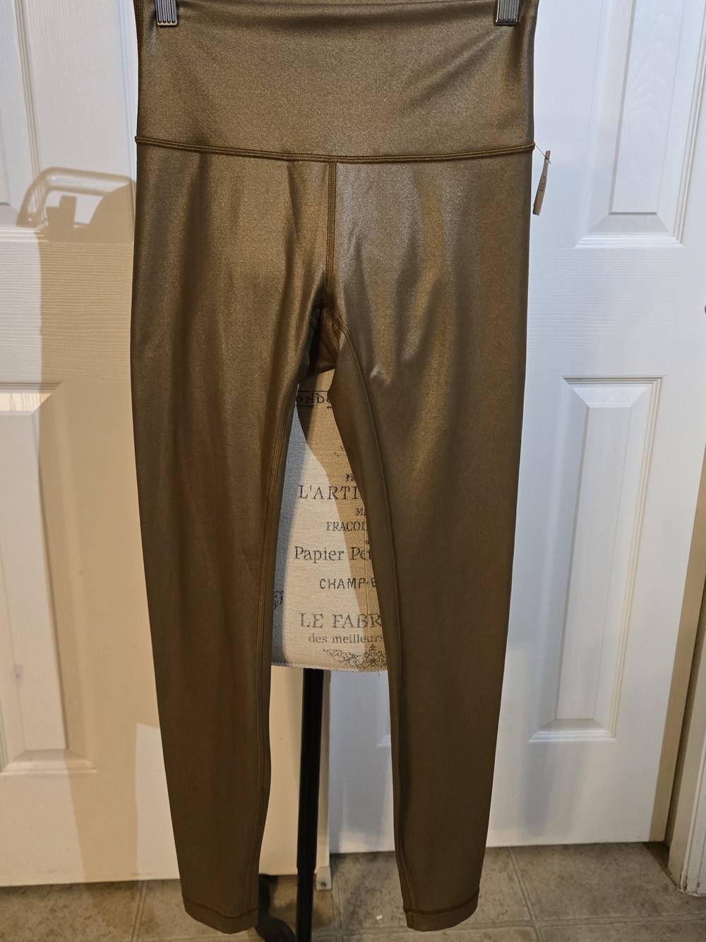 Lululemon Size 6 Metallic Bronze Brown High Rise Leggings